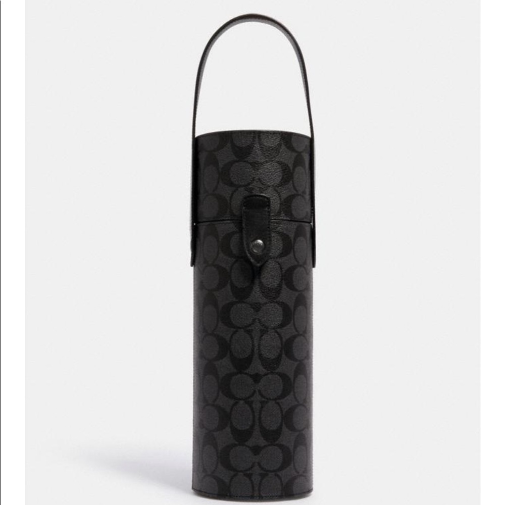 Coach wine carrier